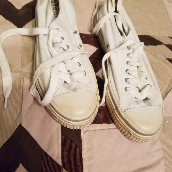 Airwalk Shoes - White Airwalk Women's Shoes